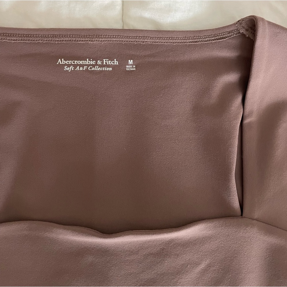 Abercrombie and Fitch Women’s brown bodysuit - Picture 3 of 3